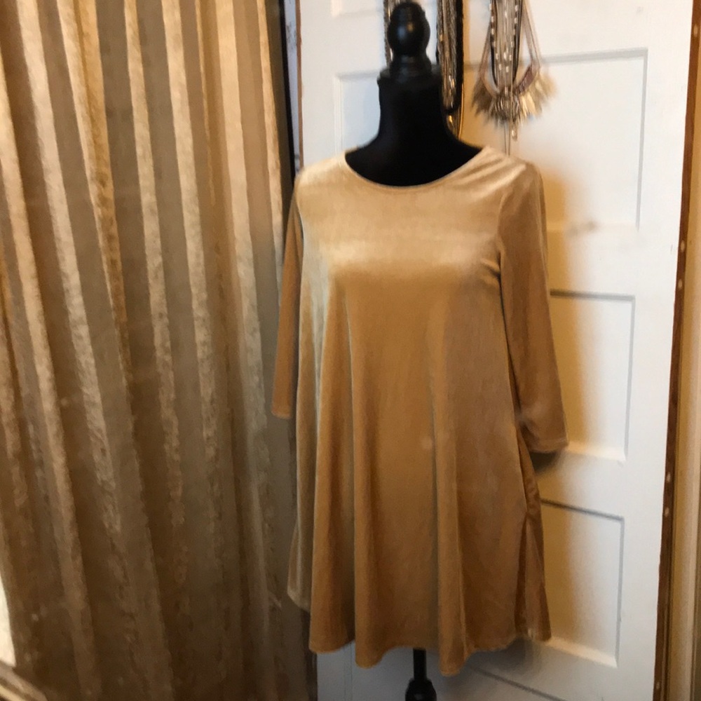 Mustard velvet Agnes and Dora long sleeve dress